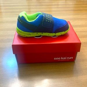 See Kai Run Ryder II FlexiRun Toddler Shoes Size 8